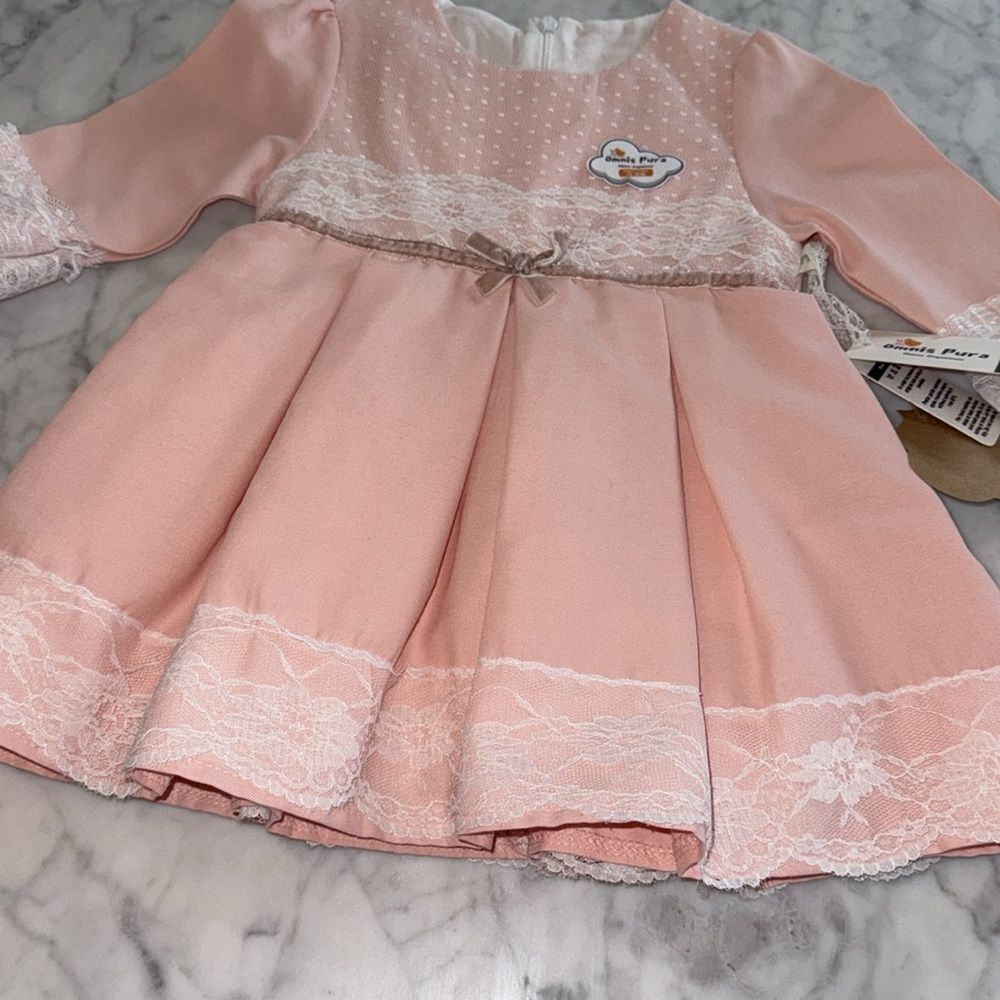 NWT LACE SLEEVE DRESS 18M - Picture 6 of 6